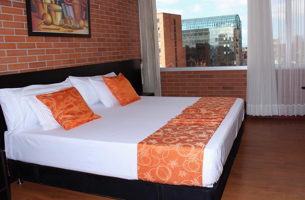 Hotel Bogota Astral Bogotá Exterior foto